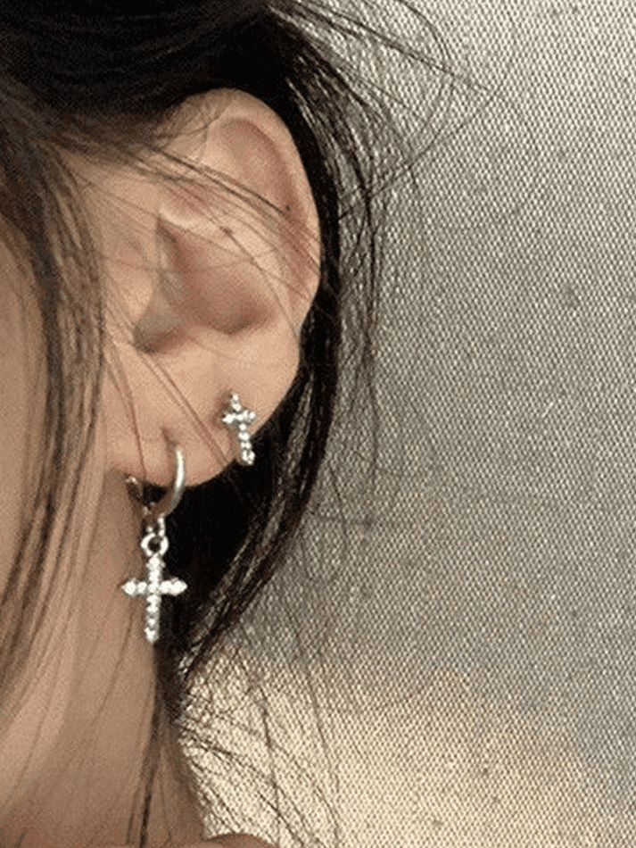 Brownm Rhinestone Cross Decor Earring