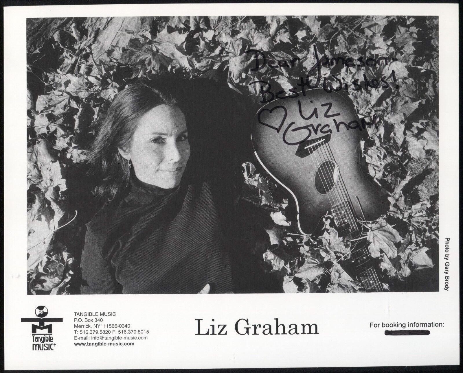 Liz Graham Signed 8x10 Photo Poster painting Autographed Photo Poster paintinggraph Vintage Signature