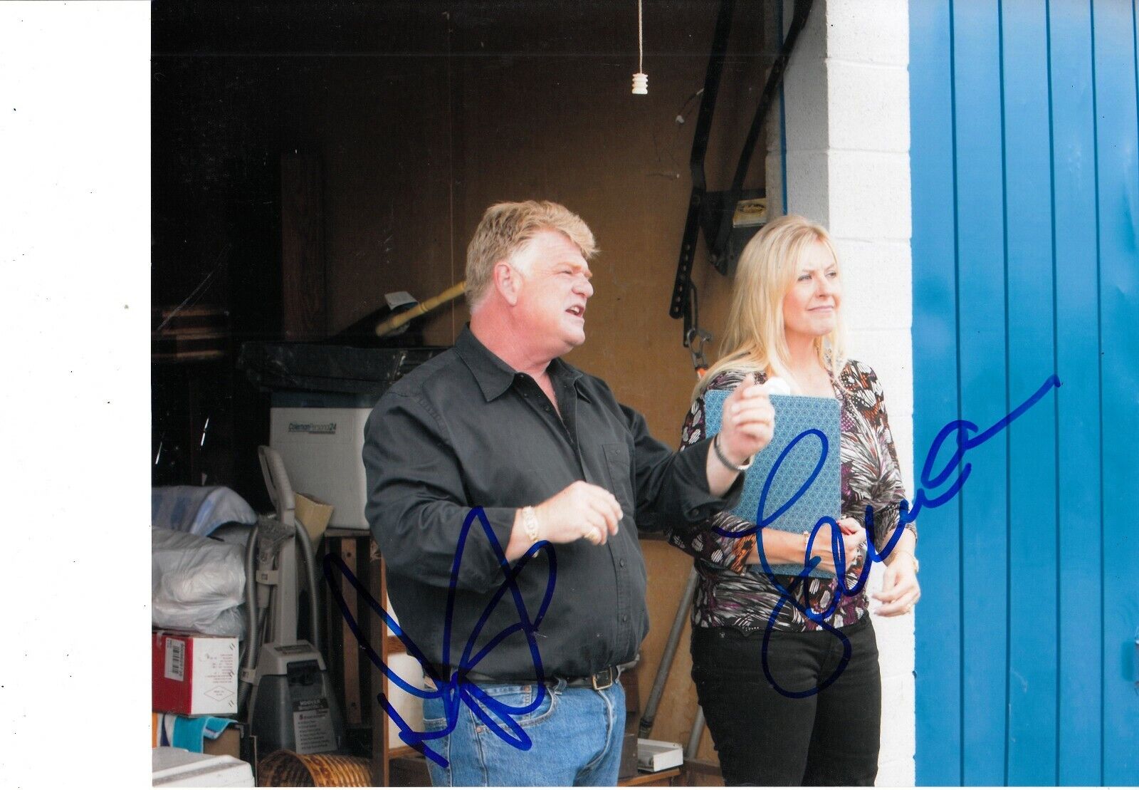 DAN AND LAURA DOTSON SIGNED STORAGE WARS Photo Poster painting UACC REG 242 (1)