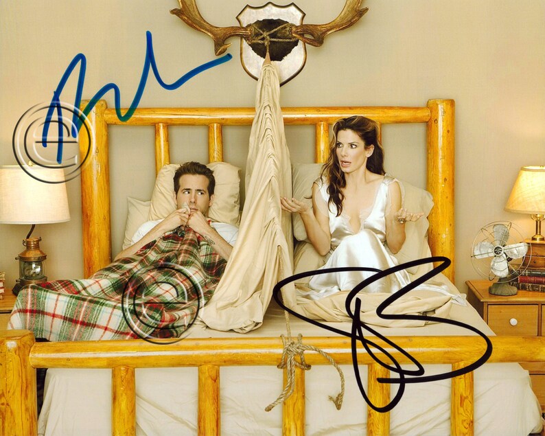 Ryan Reynolds Sandra Bullock The Proposal Autographed Signed Photo Poster painting 8 x 10 print Photo Poster painting picture poster wall art autograph