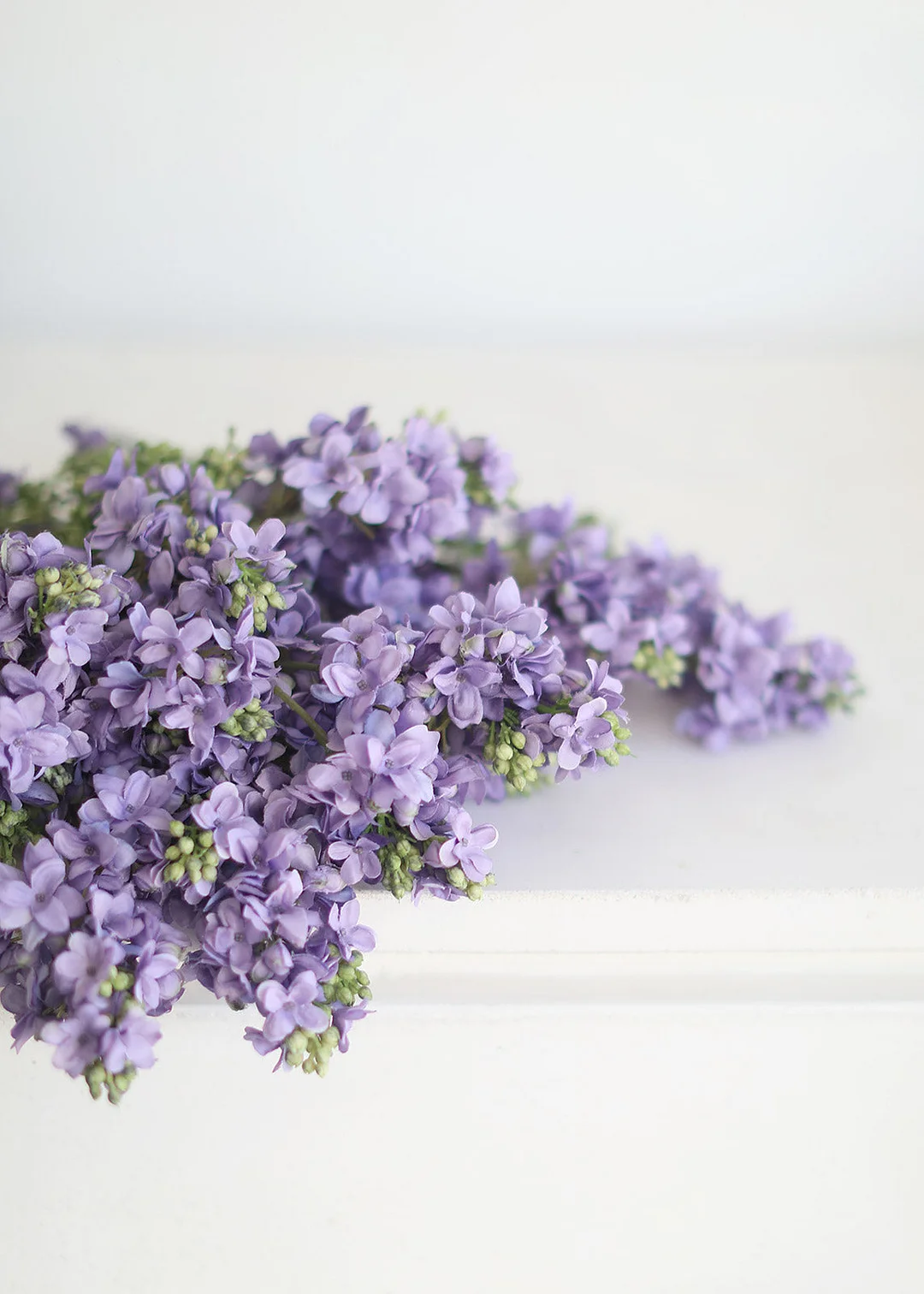 Lavender Artificial Lilac Flower - 25"