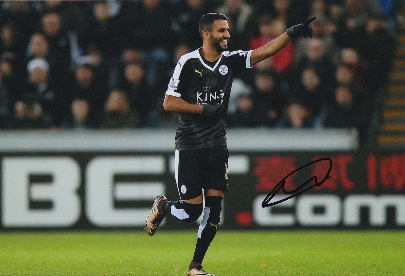 LEICESTER CITY HAND SIGNED RIYAD MAHREZ 12X8 Photo Poster painting 63.