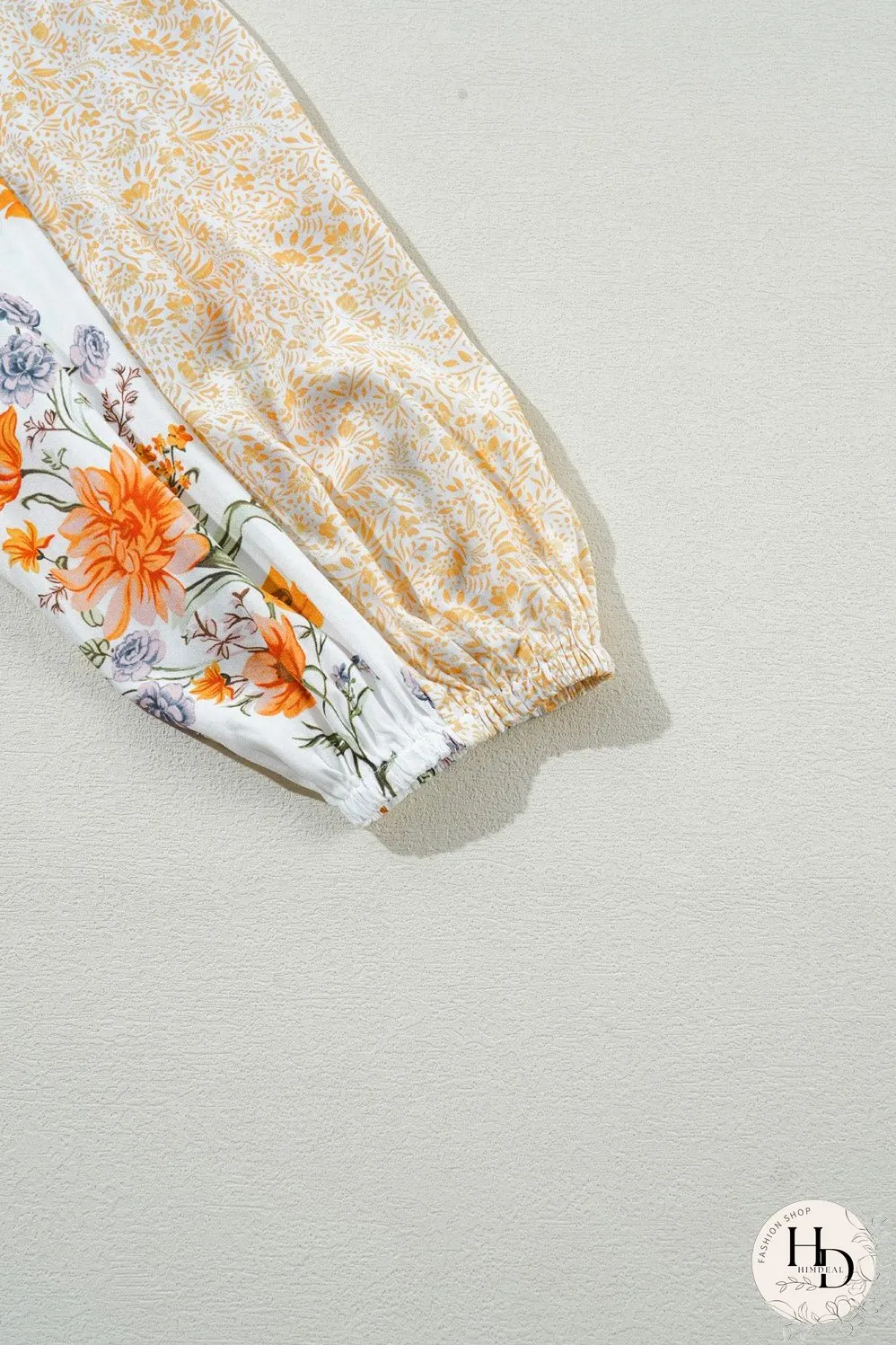 White Plus Size Floral Print V Neck Puff Sleeve Blouse