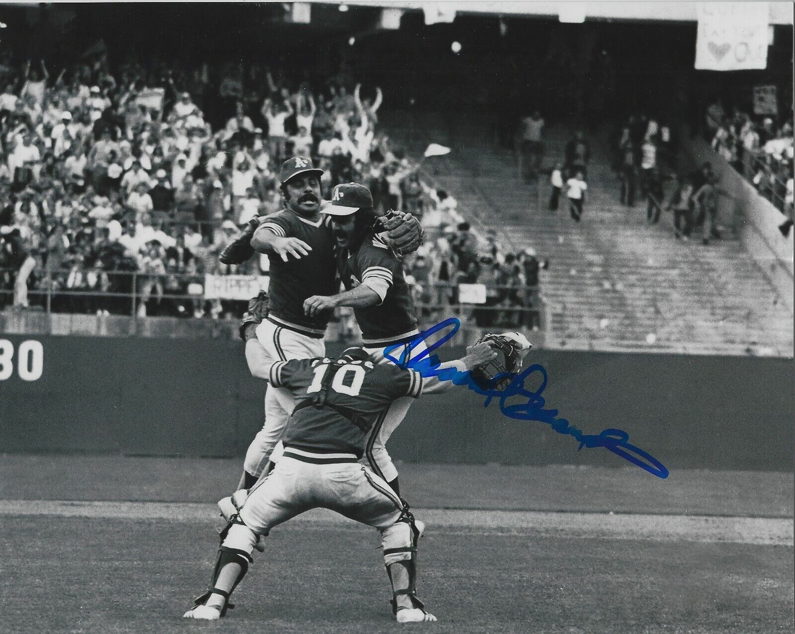 Signed 8x10 DAROLD KNOWLES Oakland A's Autographed Photo Poster painting - w/COA