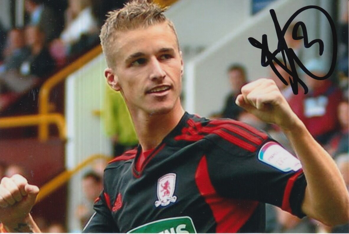 MIDDLESBROUGH HAND SIGNED JOE BENNETT 6X4 Photo Poster painting 4.