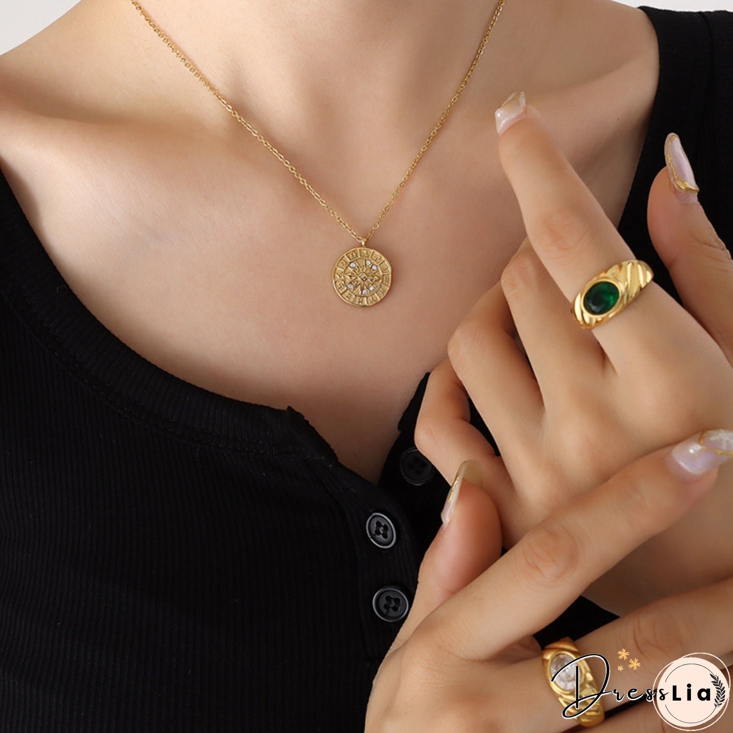 Zircon Titanium Steel Timepiece Shape Necklace