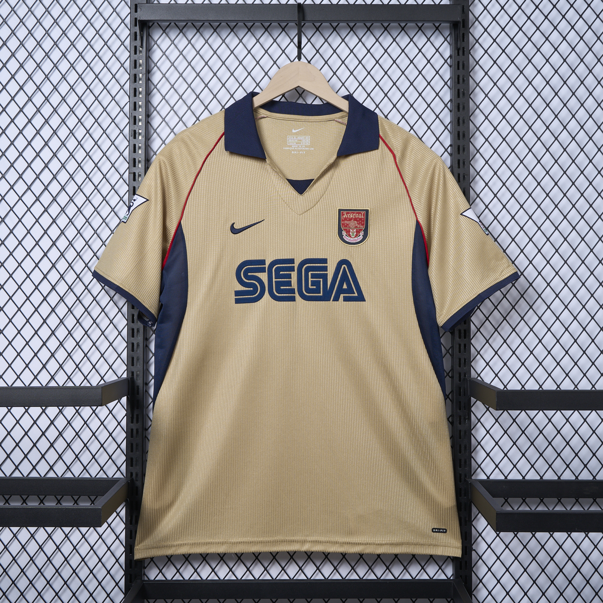 Retro Arsenal 2001-02 Away Stadium Jersey