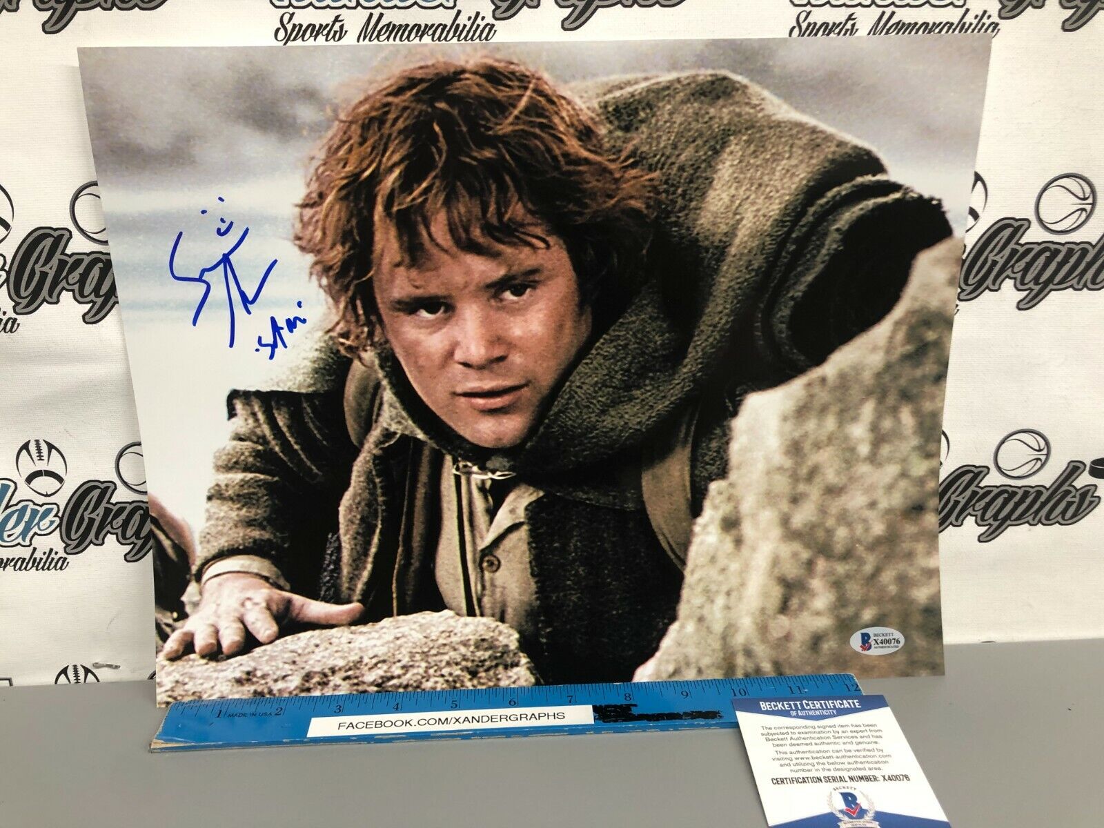 SEAN ASTIN SAMWISE GAMGEE SIGNED AUTOGRAPHED 11X14 Photo Poster paintingGRAPH-BECKETT COA BAS