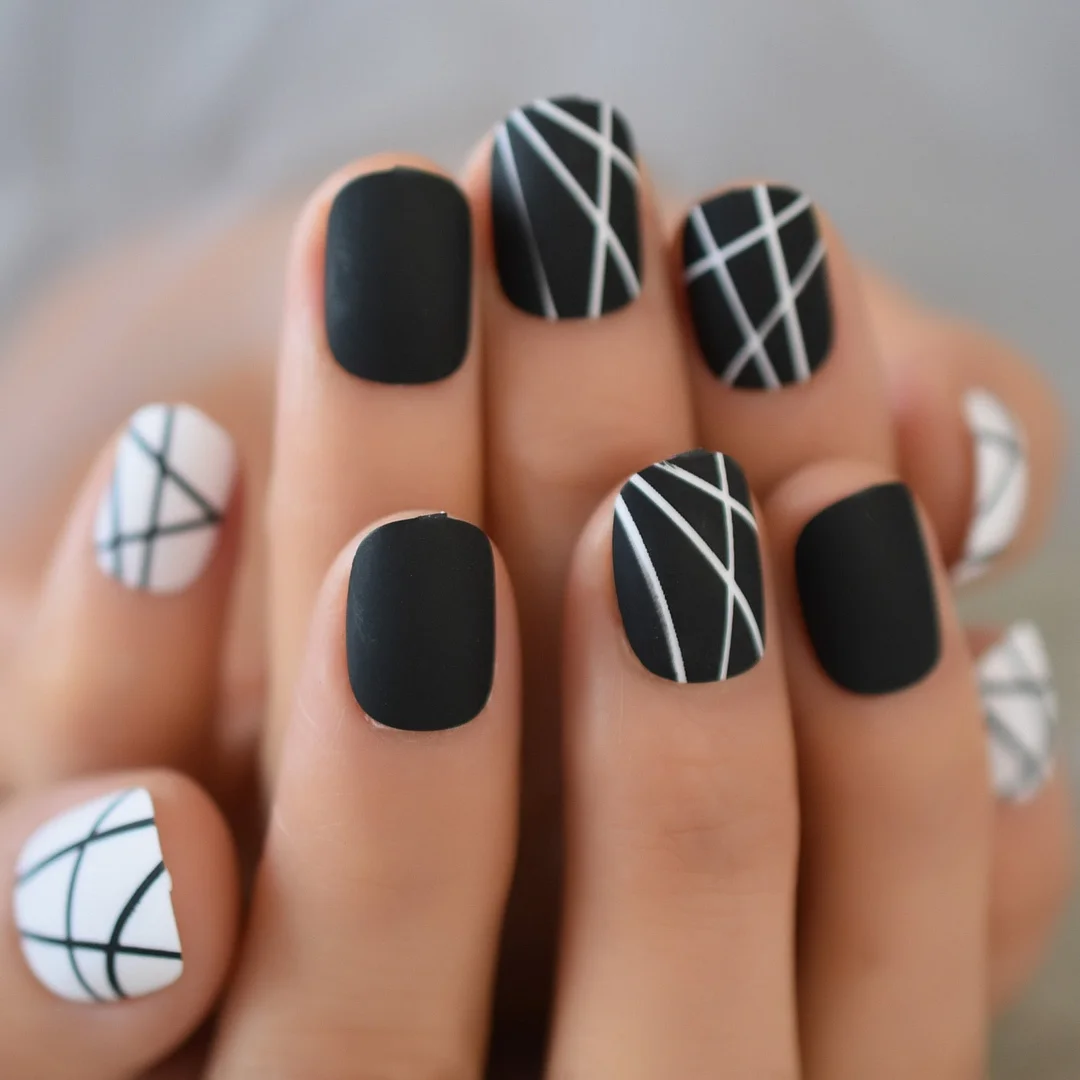 Golden Line Fadeing Glitter Pinkly Simple Deisng Nails Squoval Short Nails Tips Fingernails Art Supplies For Professionals EchiQ-Nail Inspo