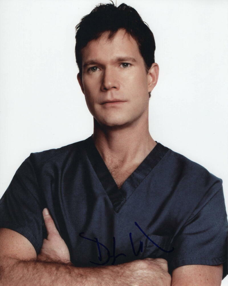 DYLAN WALSH SIGNED AUTOGRAPH 8X10 Photo Poster painting - SEAN MCNAMARA NIP/TUCK UNFORGETTABLE F