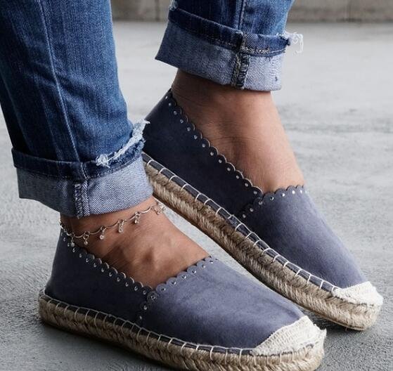 Mature Women Fashion Canvas Shoes