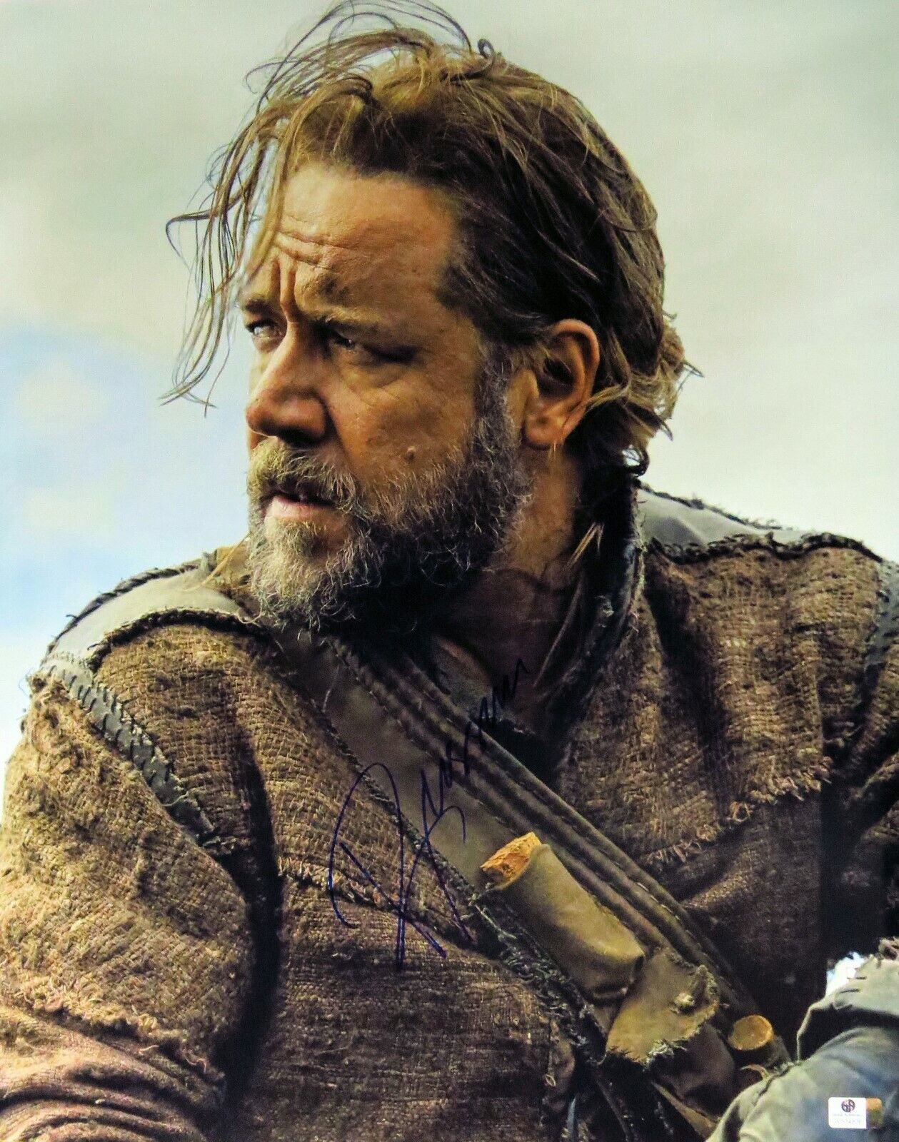 Russell Crowe Signed Autographed 16X20 Photo Poster painting Noah Close Up Beard Sexy GV834836