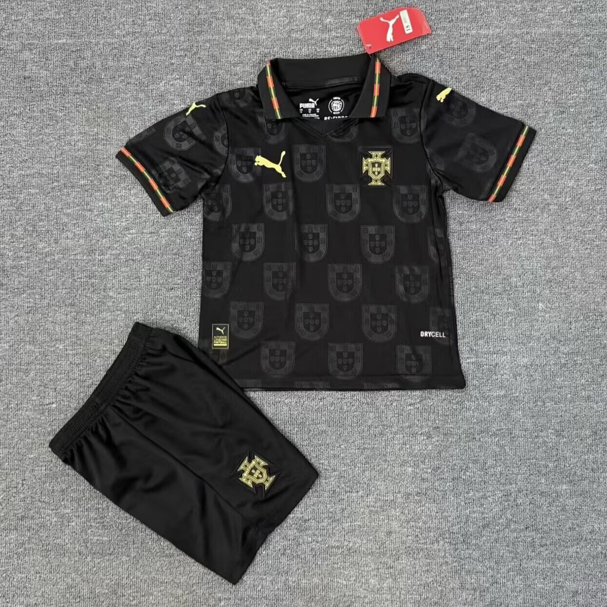 KIDS-2025/26-POR-SE-FAN-B01628