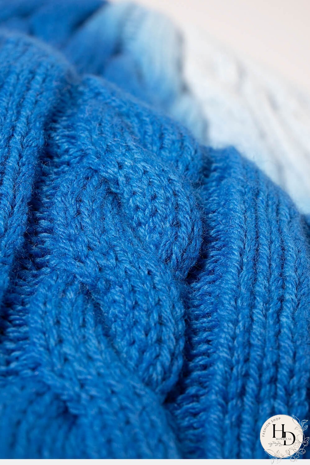 Contrast Tie-Dye Cable-Knit Cuffed Beanie