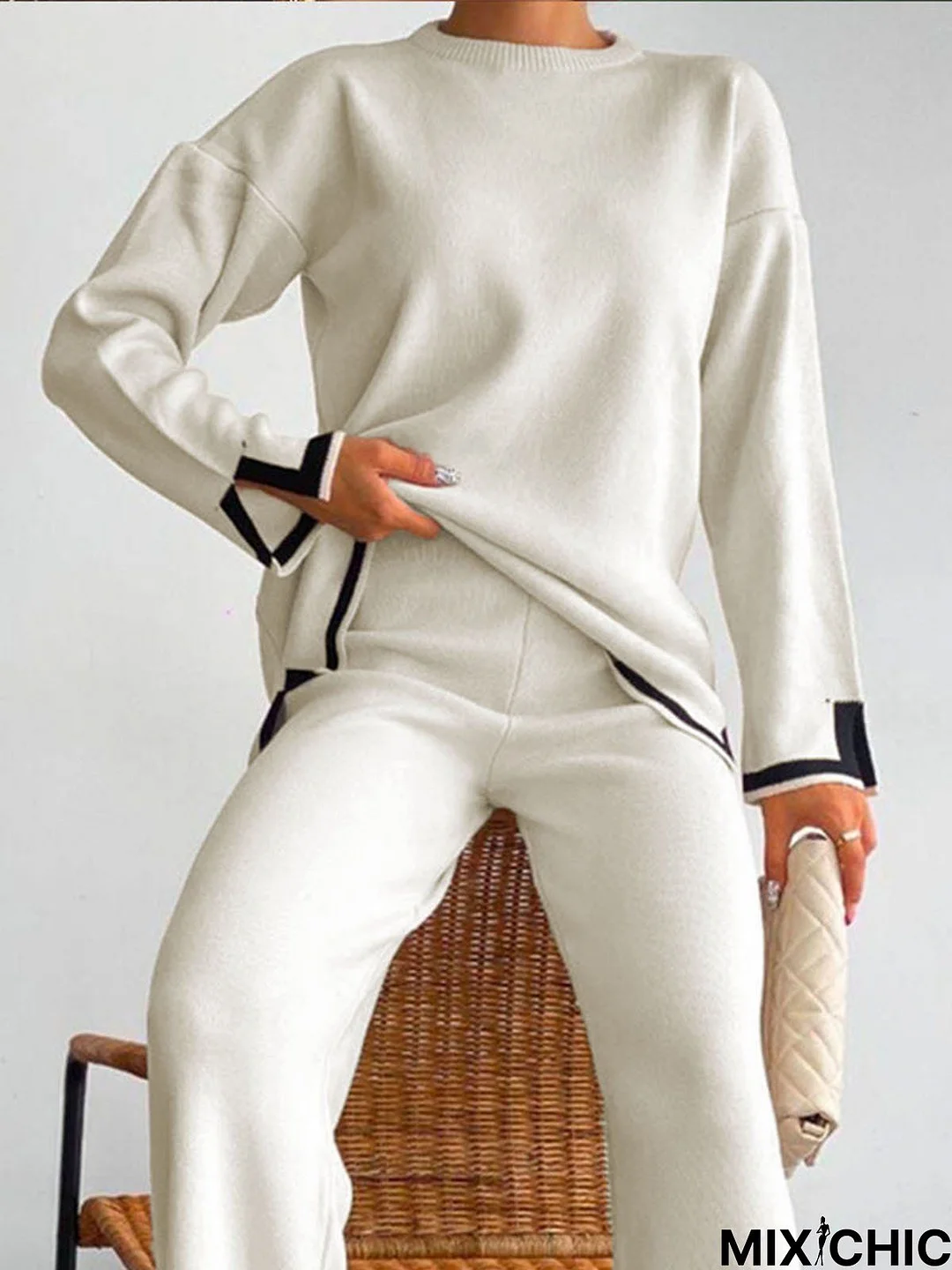 Simple Crew Neck Color Block Loose Sweater and pants