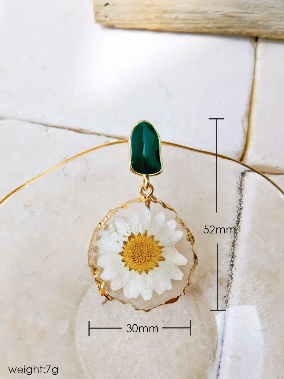 Gold edged daisy earrings