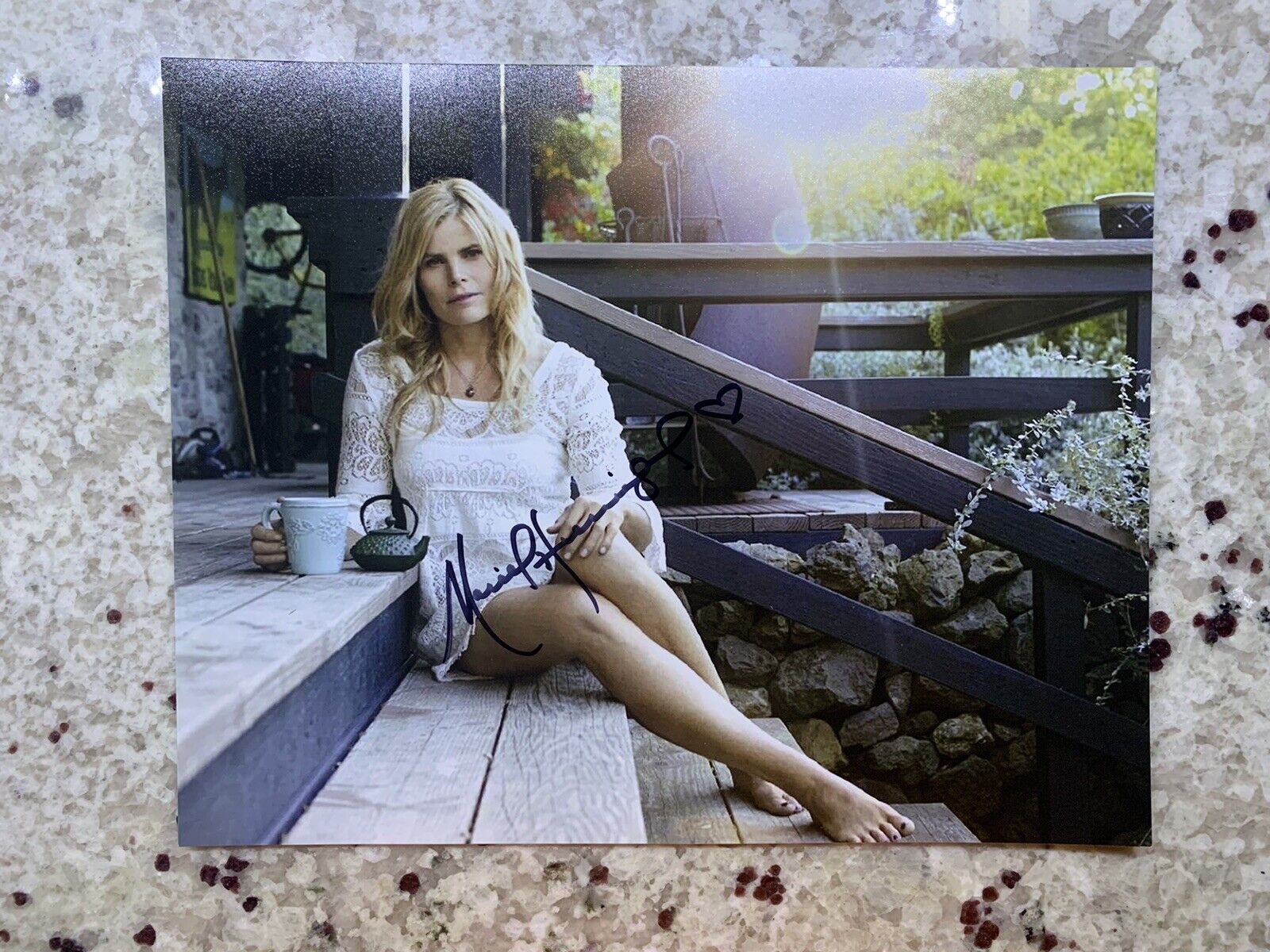 Mariel Hemingway signed 8x10 Photo Poster painting Superman Actress Hot Sexy Autographed