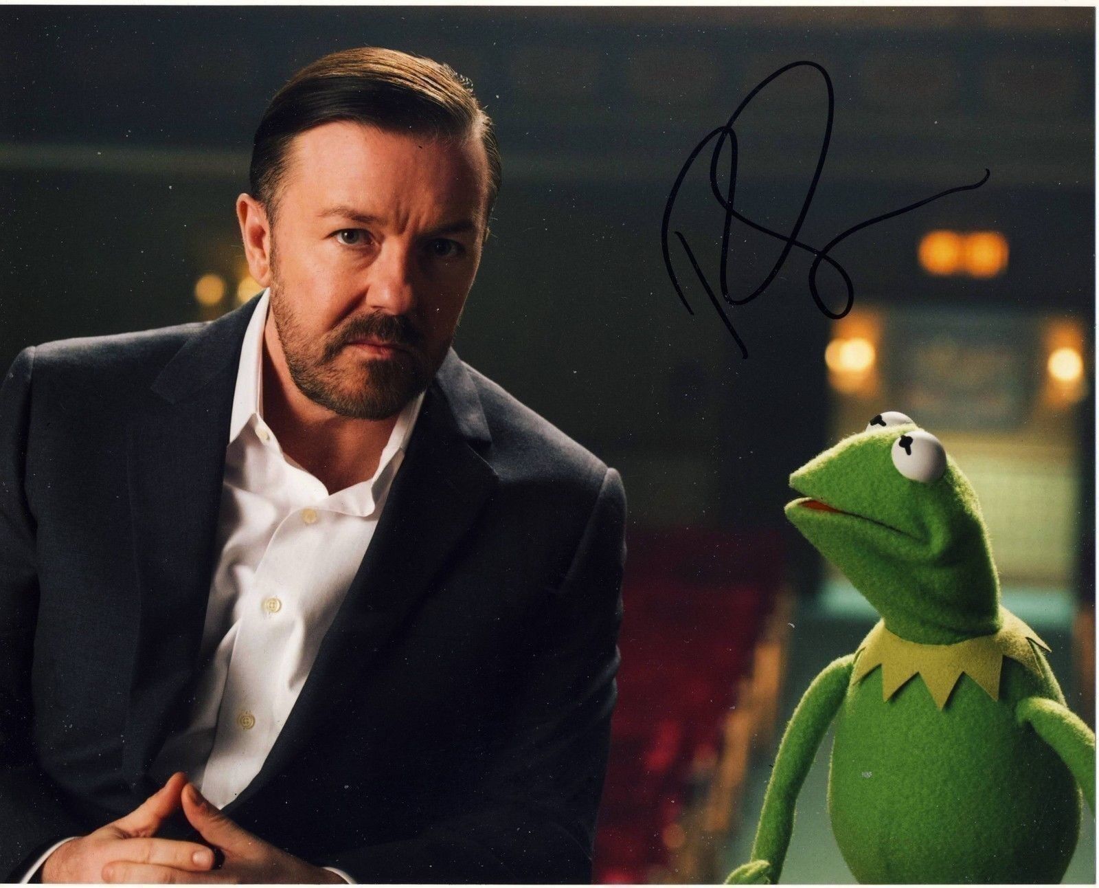 Ricky Gervais Autograph Signed 8x10 Photo Poster painting AFTAL [6023]