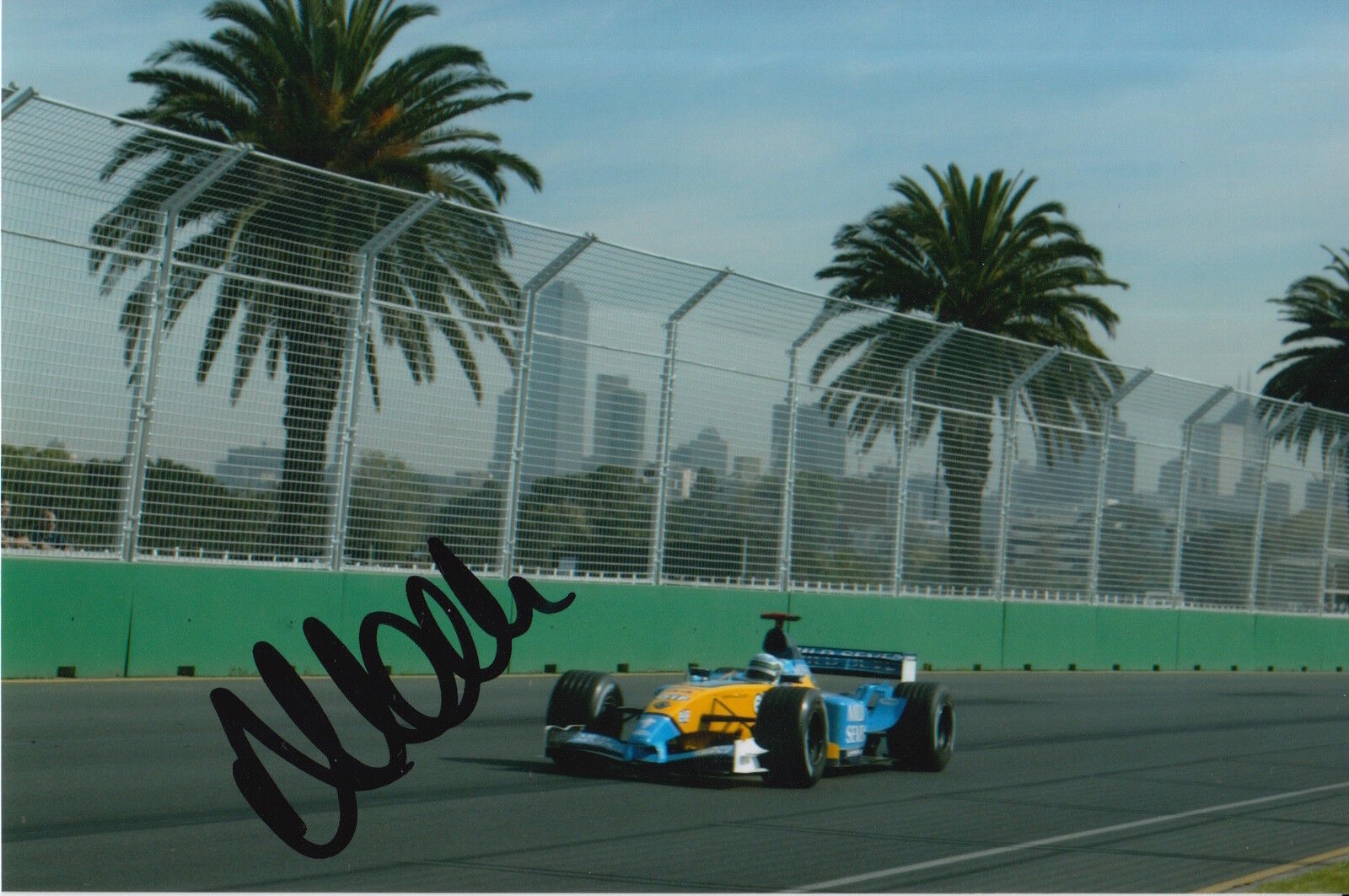 ALLAN MCNISH HAND SIGNED MILD SEVEN RENAULT F1 6X4 Photo Poster painting 1.