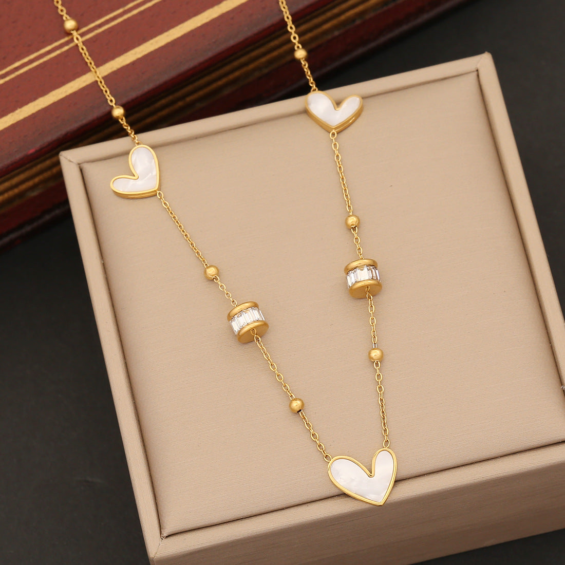 Fashion Heart Stainless Steel Electroplating Necklaces3