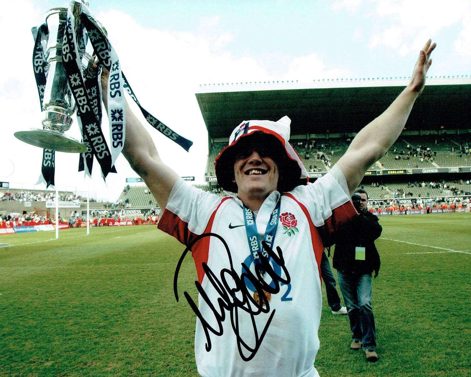 Mike TINDALL Signed Autograph 10x8 Photo Poster painting AFTAL COA England RUGBY RBS Cup Winner