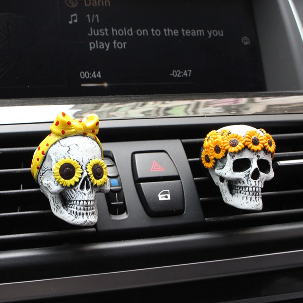 Ghost Head Aromatherapy Set Car Interior Air Vent Skull Smell Diffuser Clip