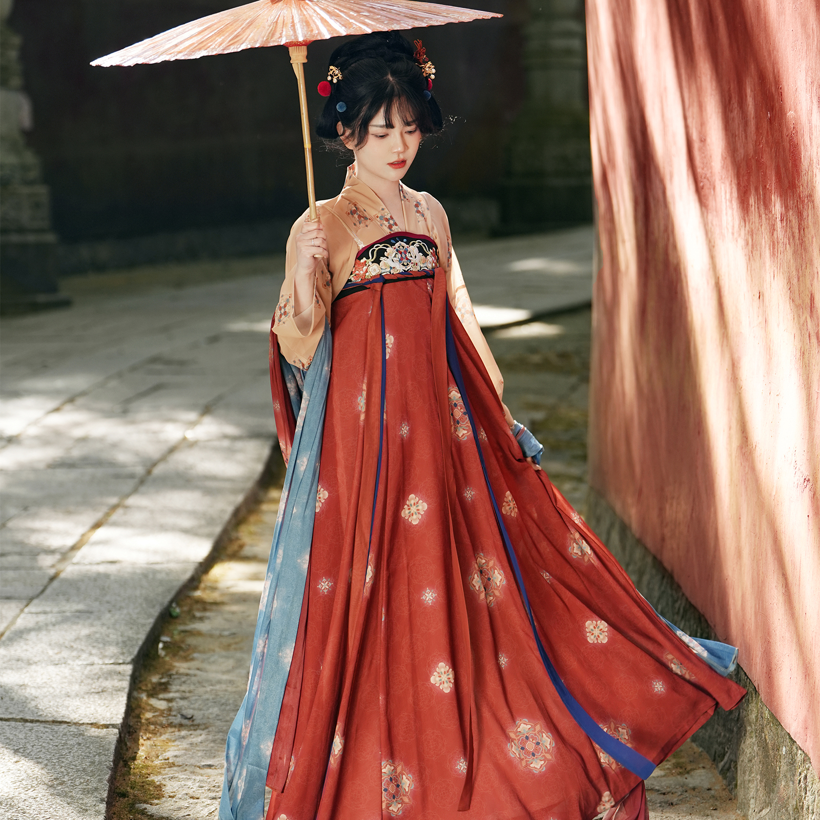 Tang dynasty hanfu with twelve-panel skirt hanfu dress spring - huayinyao 花影摇 Stupa Stones