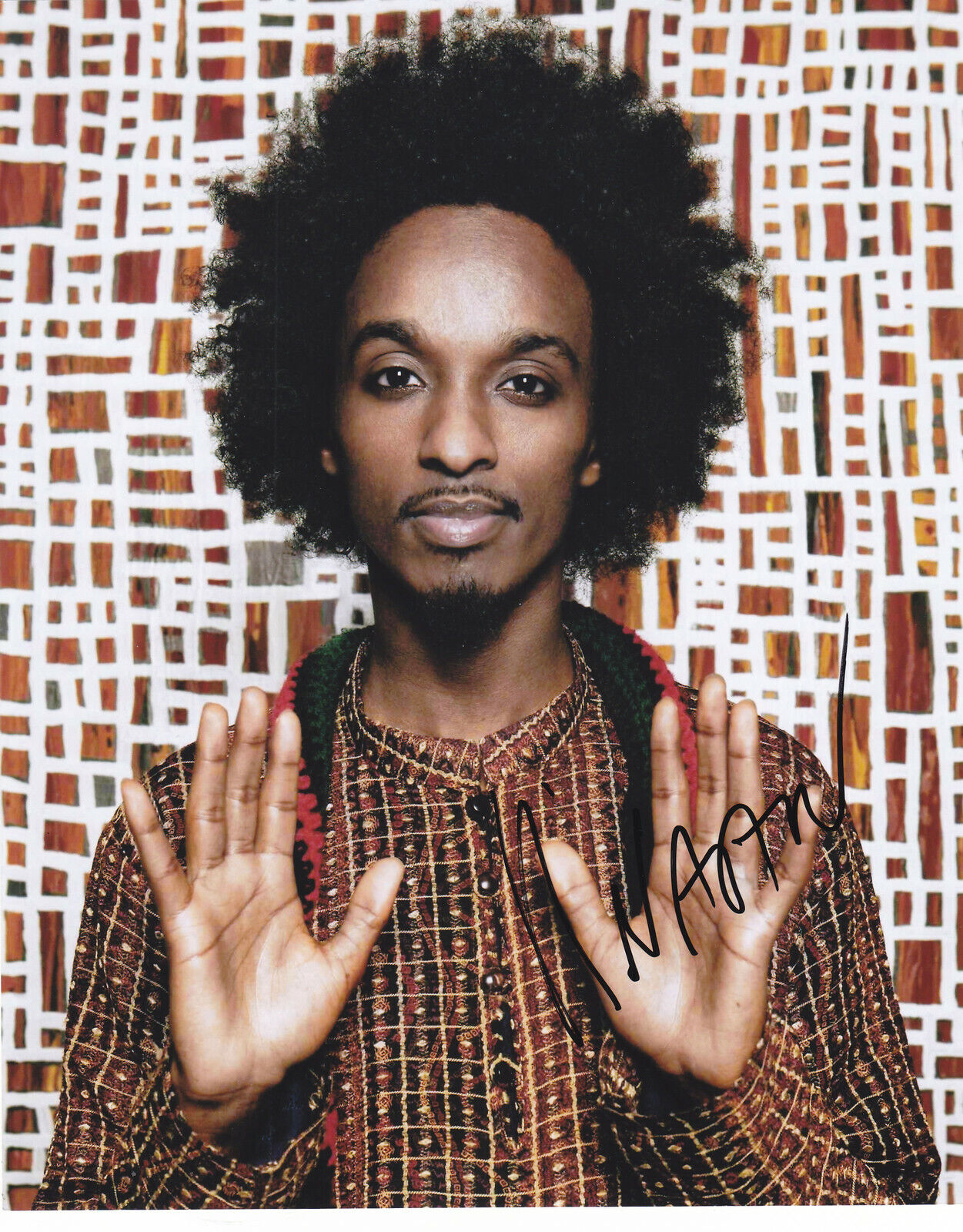 K'NAAN SIGNED AUTOGRAPH 8X10 Photo Poster painting WAVIN' FLAG HIP HOP MUSIC EXACT PROOF #3