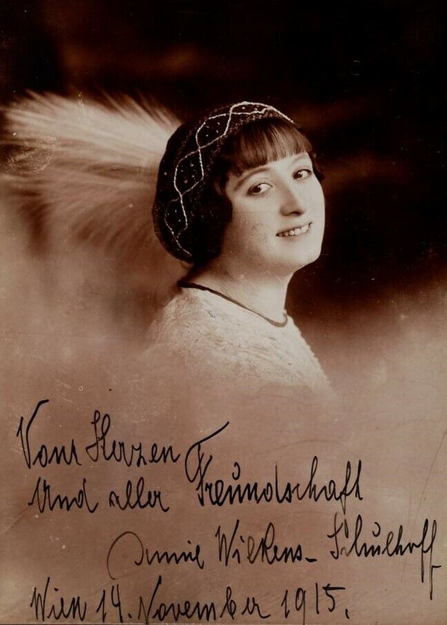 ANNIE WILKENS SCHULHOFF Signed Photo Poster paintinggraph - German Film Star Actress preprint