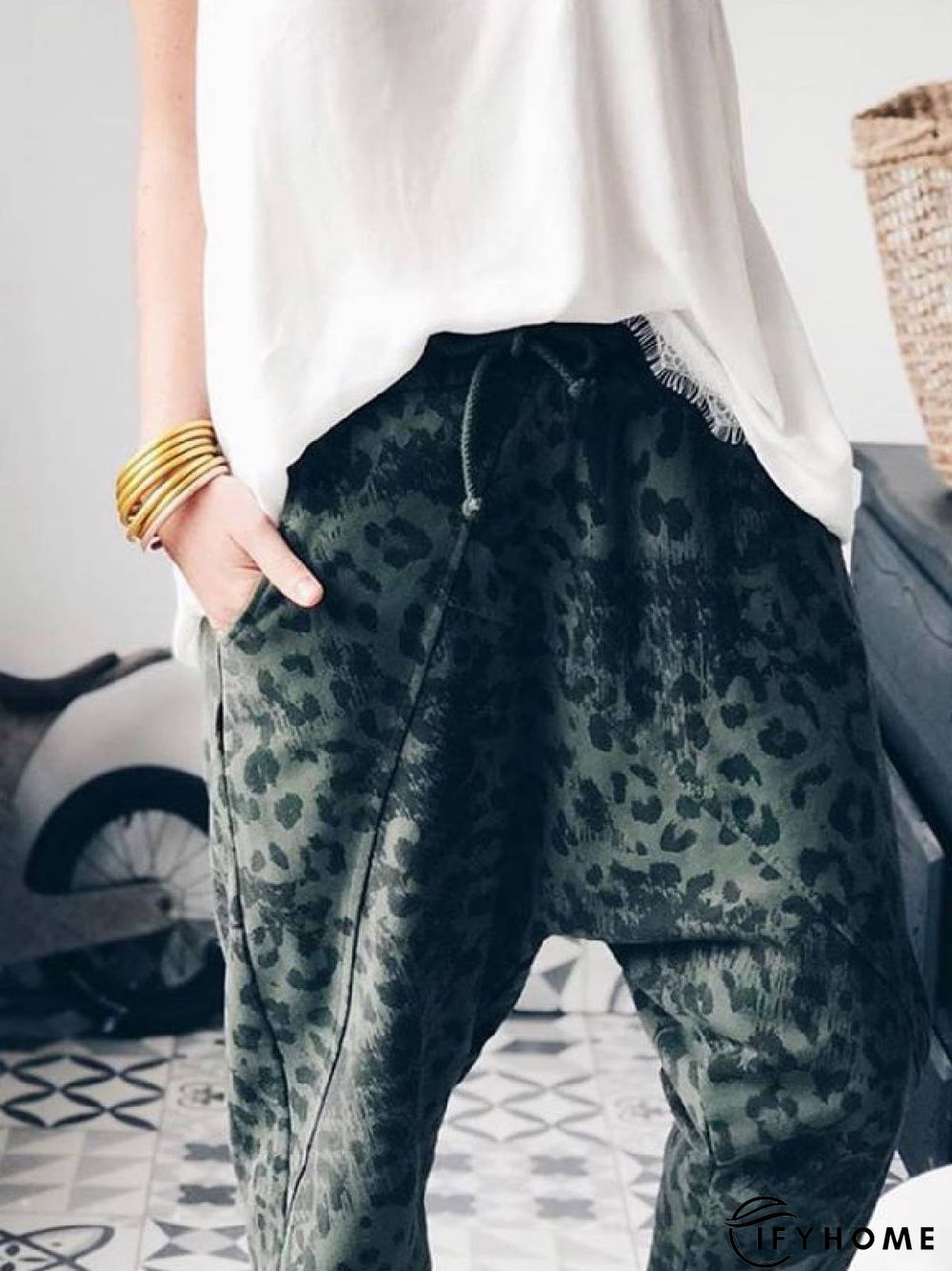 Gray Leopard Floral-Print Casual Pants | IFYHOME