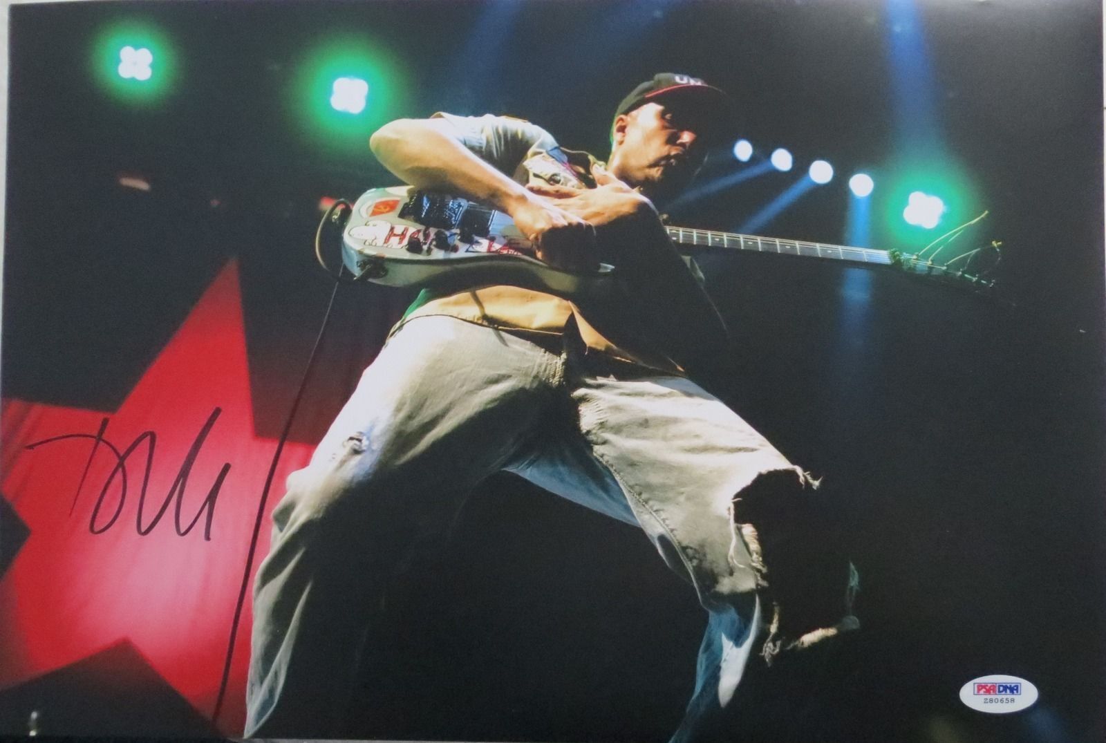 Tom Morello Signed Authentic Autographed 10x15 Photo Poster painting PSA/DNA #Z80658