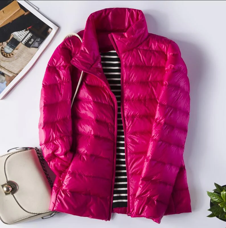 Autumn Winter Women Ultralight Thin Down Jacket White Duck Down Hooded Jackets Female Warm Coat Down Parka Portable Outwear