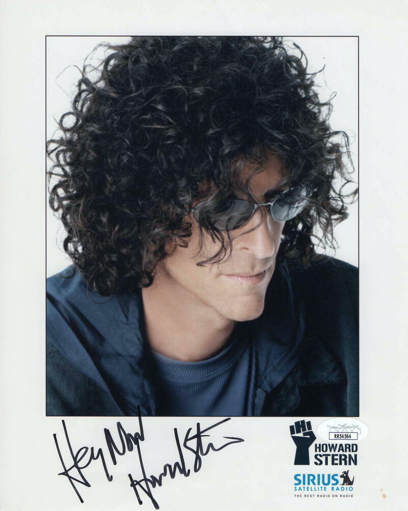 HOWARD STERN SIGNED AUTOGRAPH 8X10 Photo Poster painting - PRIVATE PARTS STAR W/ HEY NOW