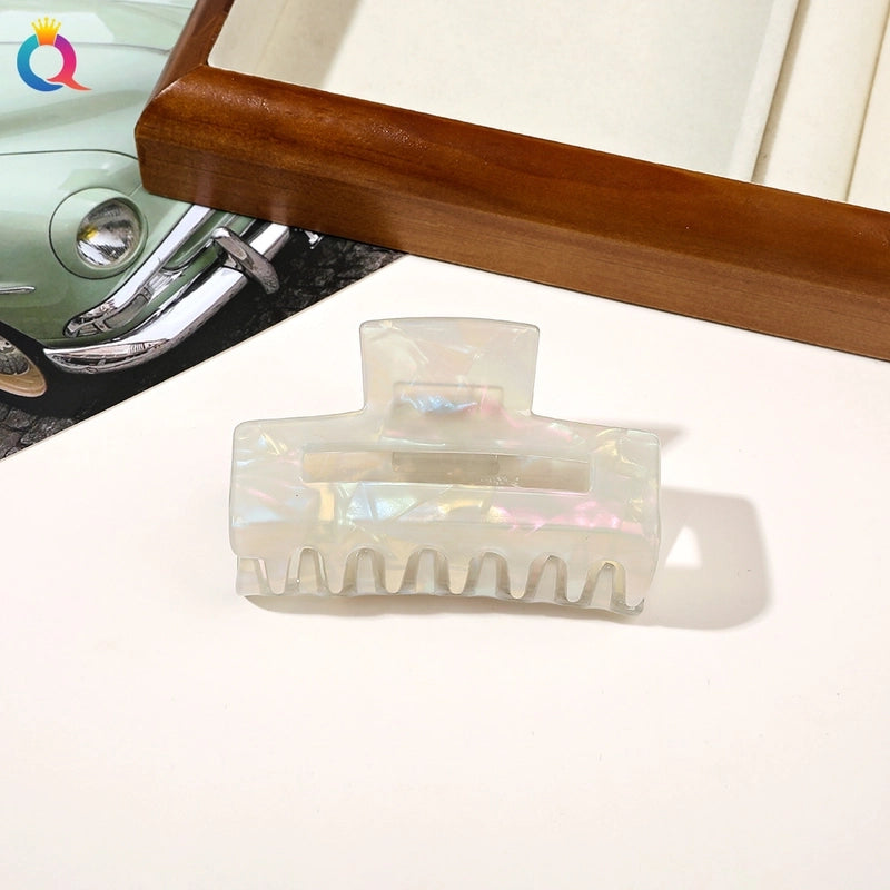 Women’s Minimalist Classic Style Solid Color PVC Hair Claws