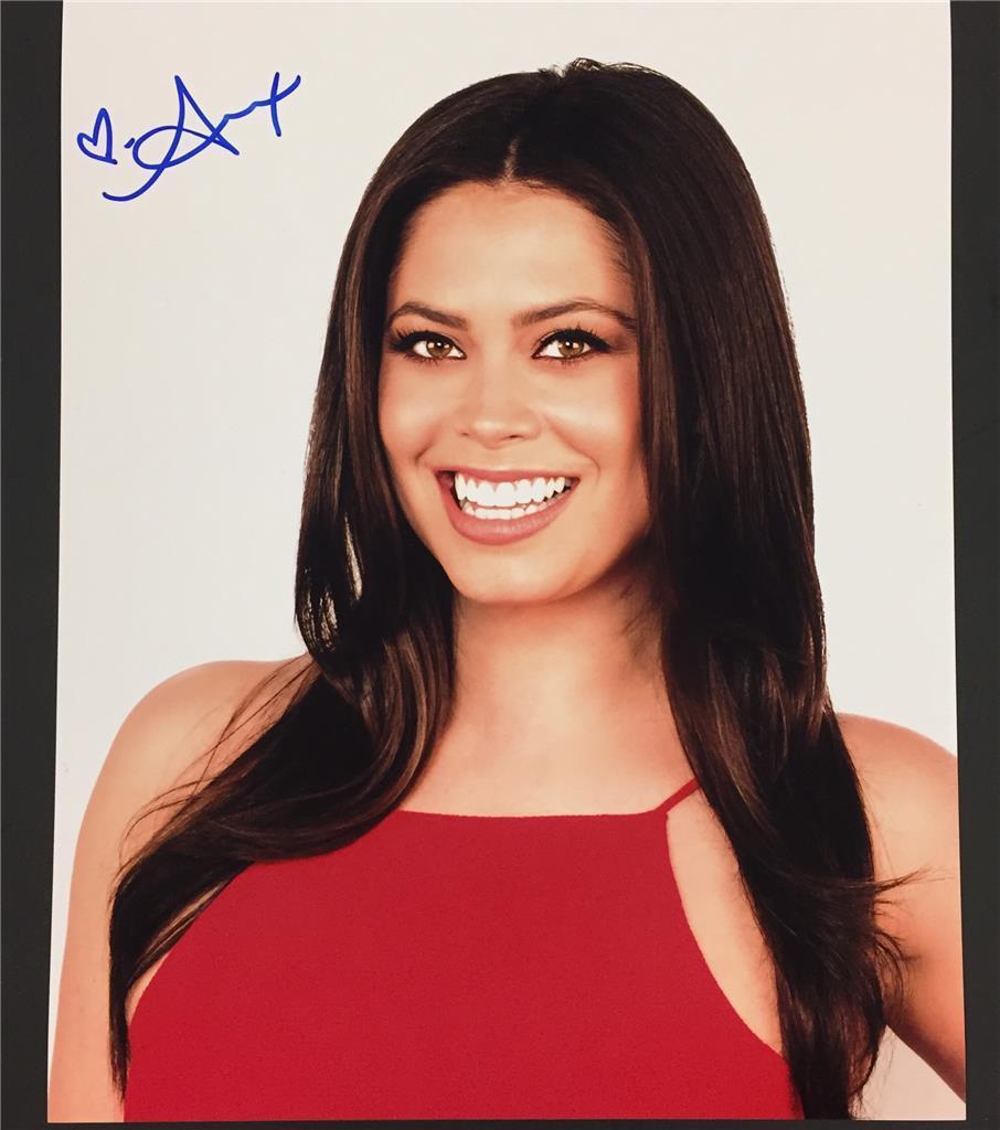 LA Kings & Angels TV Host ALEX CURRY Autograph Signed 8x10 Photo Poster painting #4 w/ Proof Pic