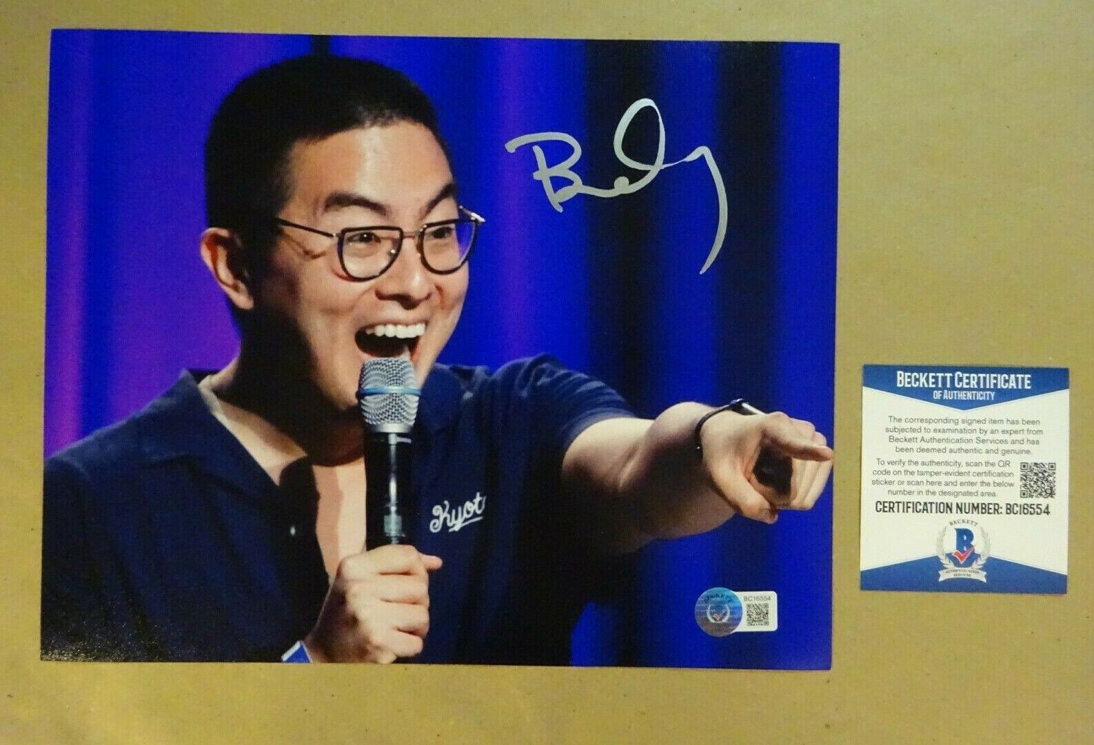 Autographed BOWEN YANG Signed 8x10 Photo Poster painting Saturday Night Live BECKETT BAS COA