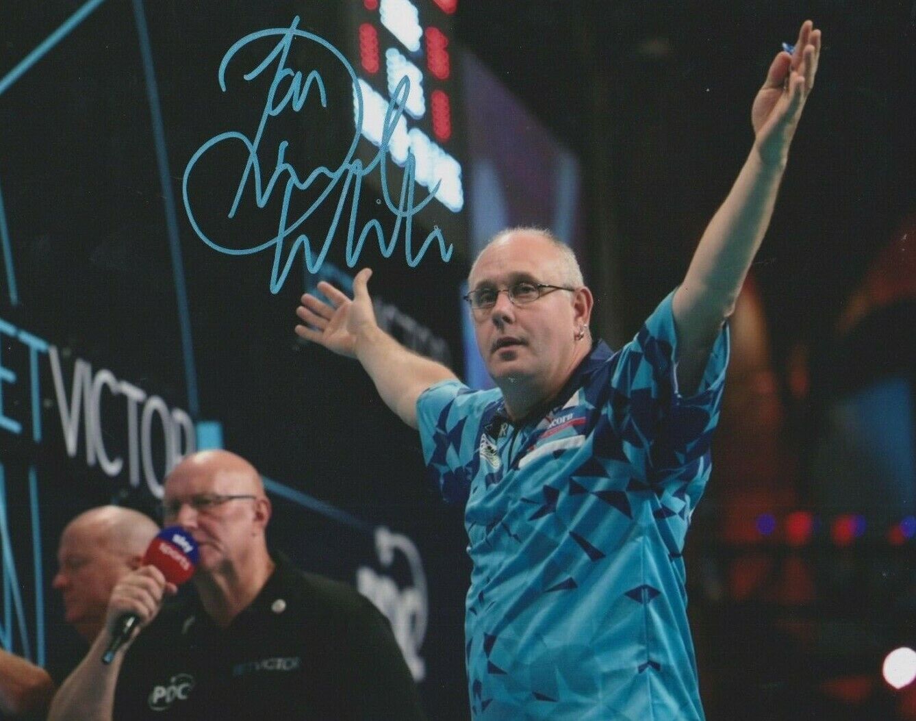 Ian 'Diamond' White **HAND SIGNED** 8x10 Photo Poster painting ~ Darts ~ AUTOGRAPHED