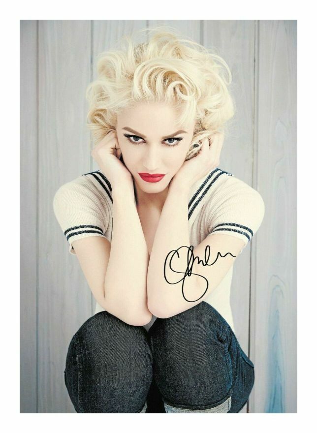 GWEN STEFANI AUTOGRAPH SIGNED PP Photo Poster painting POSTER