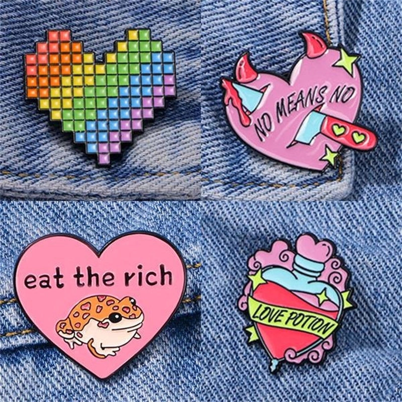 Casual Cute Minimalist Heart Shape Alloy Unisex Brooches