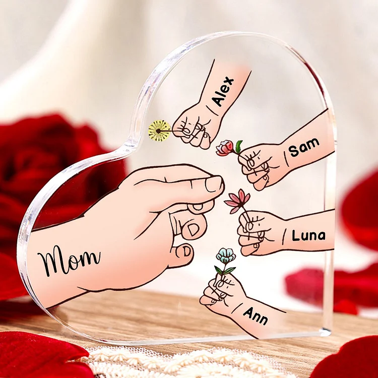 5 Names - Personalized Acrylic Heart Keepsake Handing Flowers to Mother Ornaments Gifts for Grandma/Mother