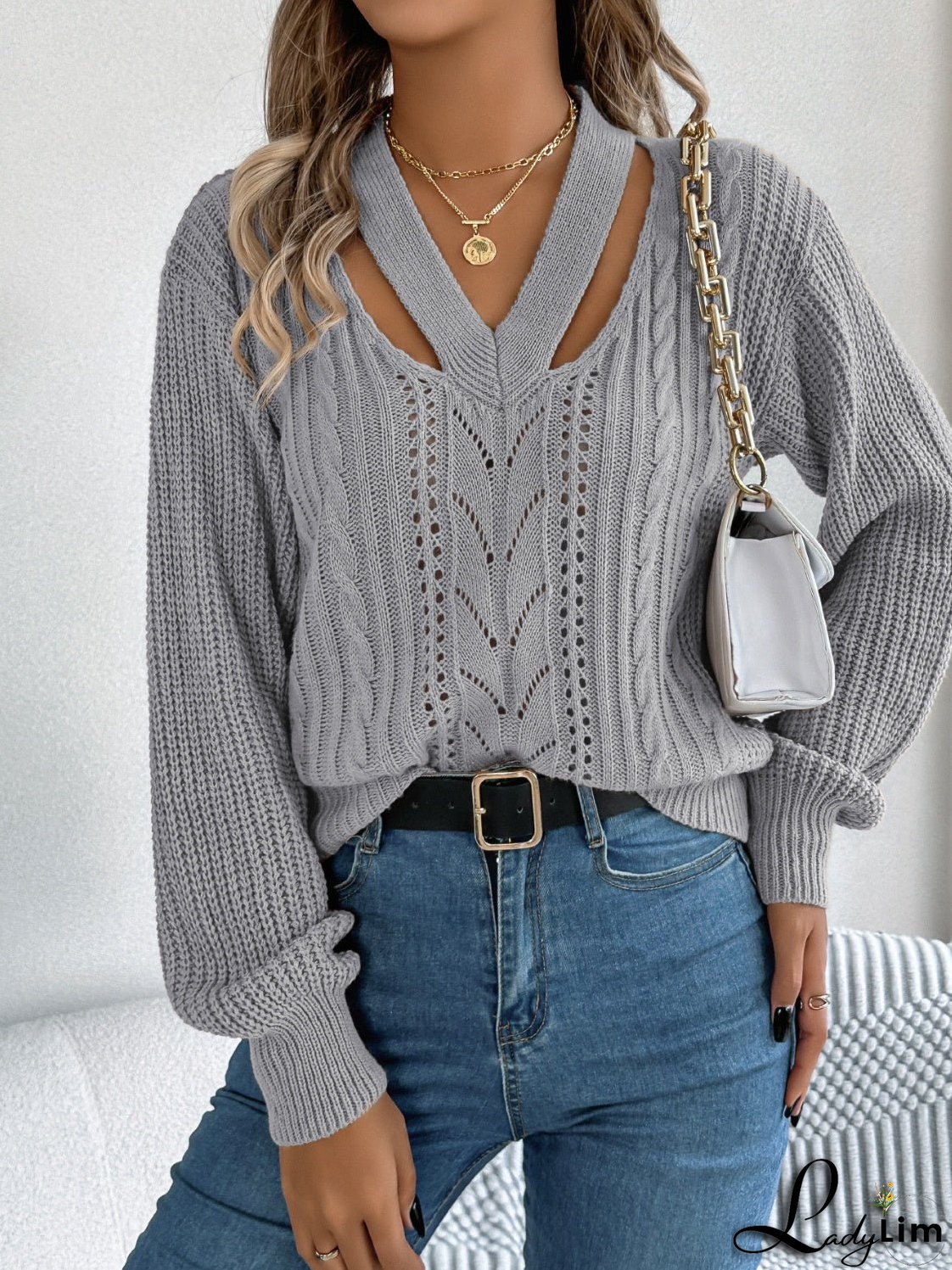 Casual and Fashionable winter Sweater