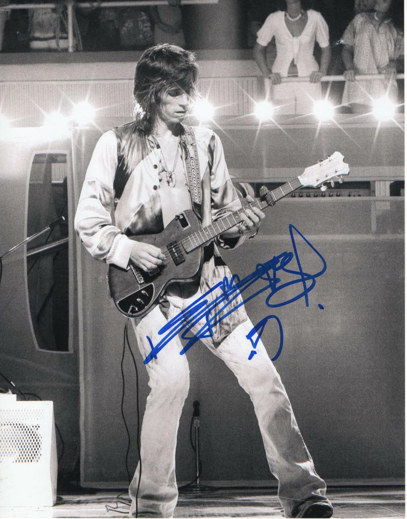 KEITH RICHARDS SIGNED AUTOGRAPHED 11x14 Photo Poster painting THE ROLLING STONES GUITAR, YOUNG 2