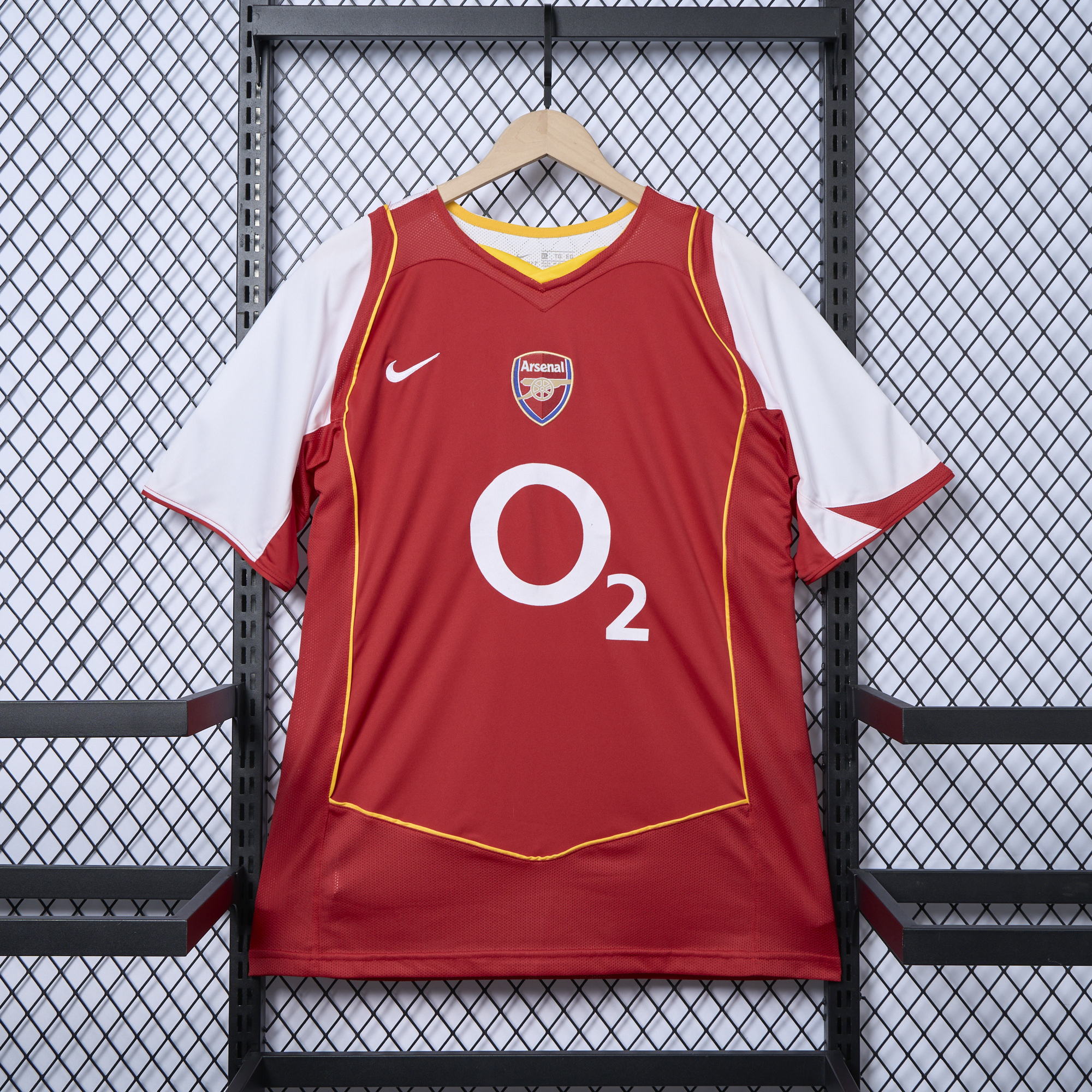 Arsenal Retro 04-05 Home Stadium Jersey