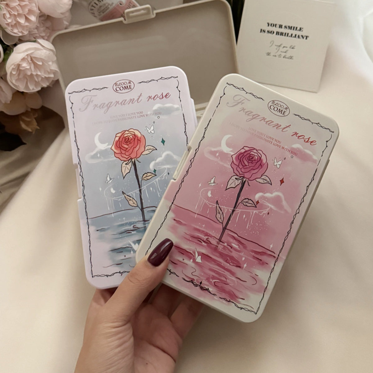 Vintage Fantasy Rose Coloured Contact Lens Case