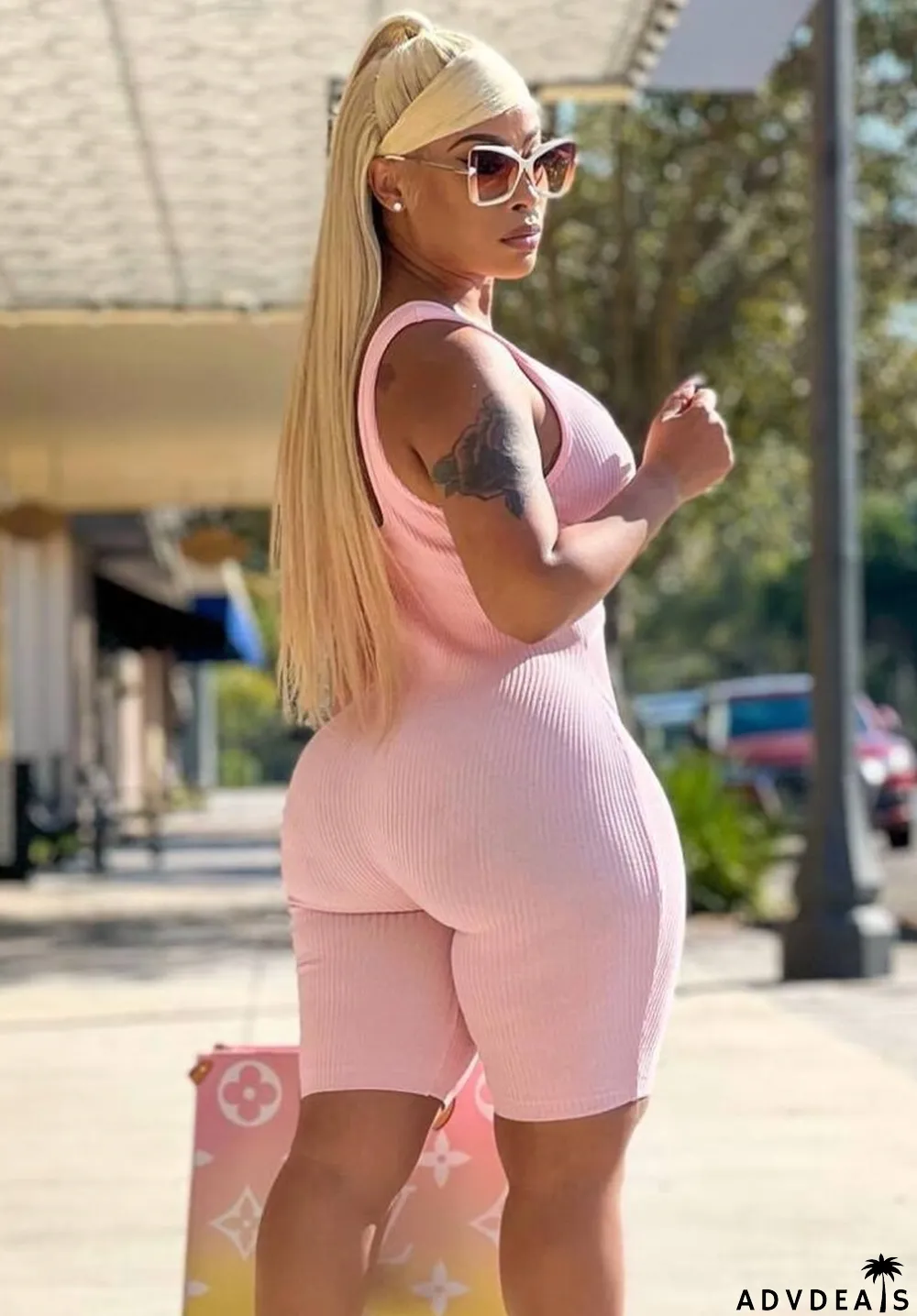 Women Summer Pink Sporty Strap Sleeveless Solid Knee-Length Skinny Ribbed Rompers