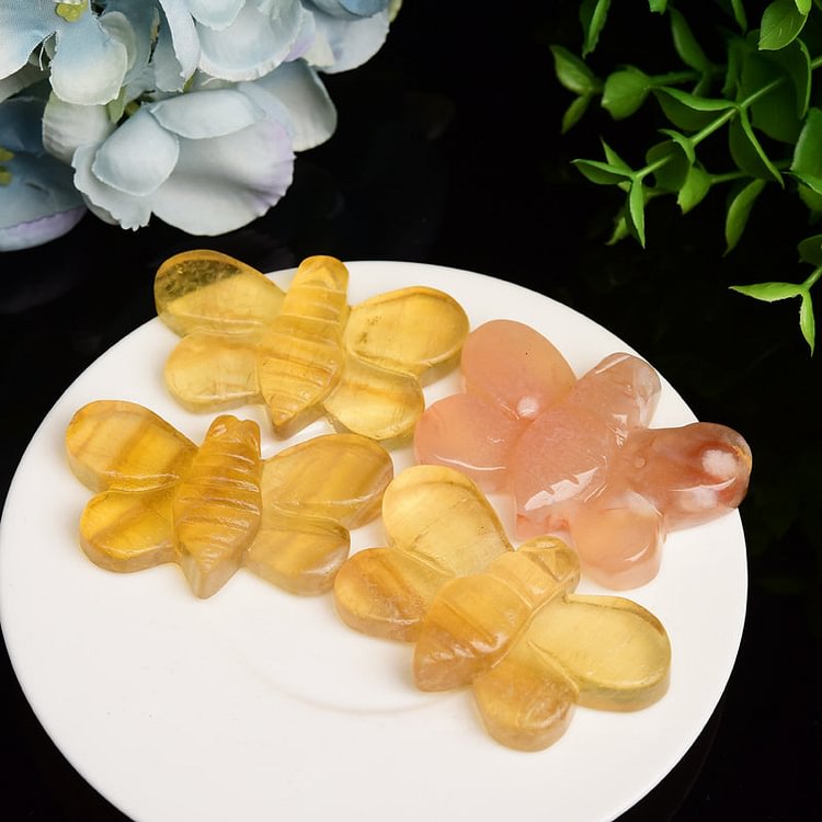 2.1“ Yellow Fluorite Flower Agate Bee Crystal Carving Animals Bulk Crystal