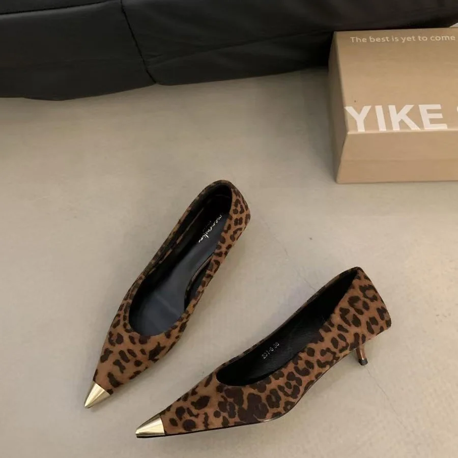 Breakj Breakj 2025 New Retro Leopard-Print Metal Shallow Mouth Single Shoes French Temperament Velvet Head Tip Fine Heel High Heels