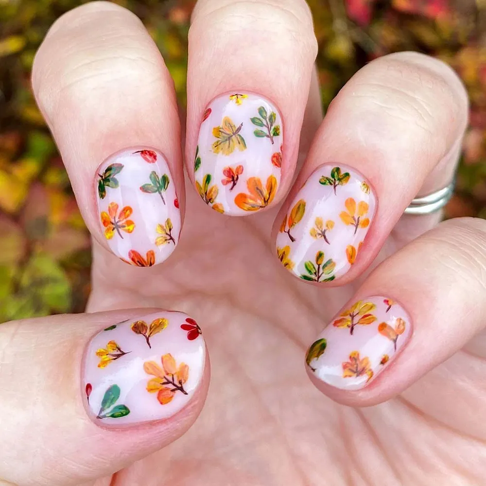 Churchf Churchf And Winter Atmosphere Sense Maple Leaf Thanksgiving Day Elegant And Fashionable Versatile Show White Fake Nail Leaves Finished Nail 24 Pieces