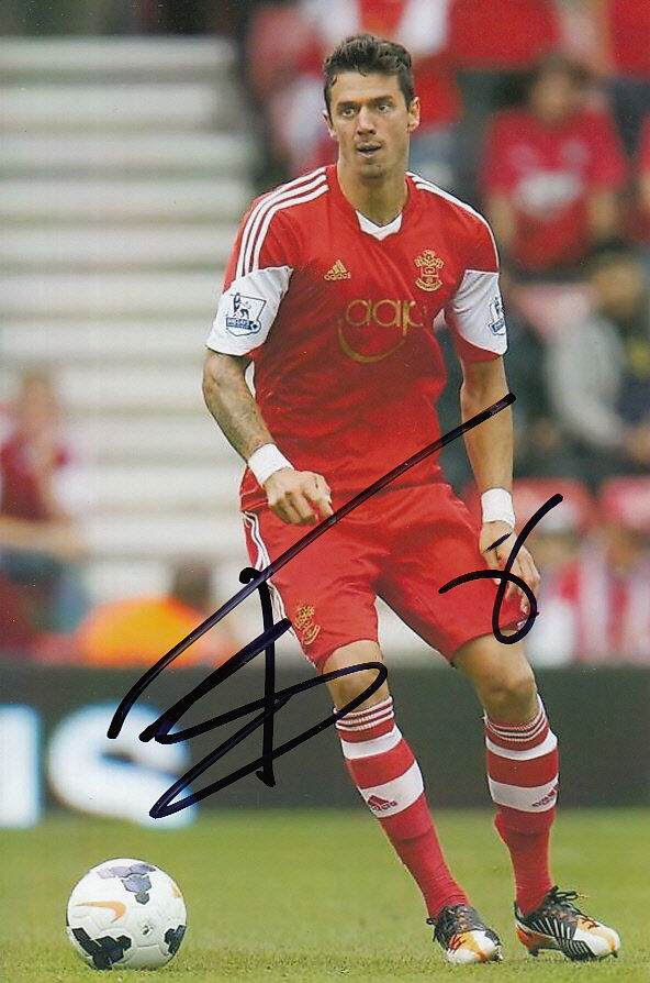 SOUTHAMPTON HAND SIGNED JOSE FONTE 6X4 Photo Poster painting 6.