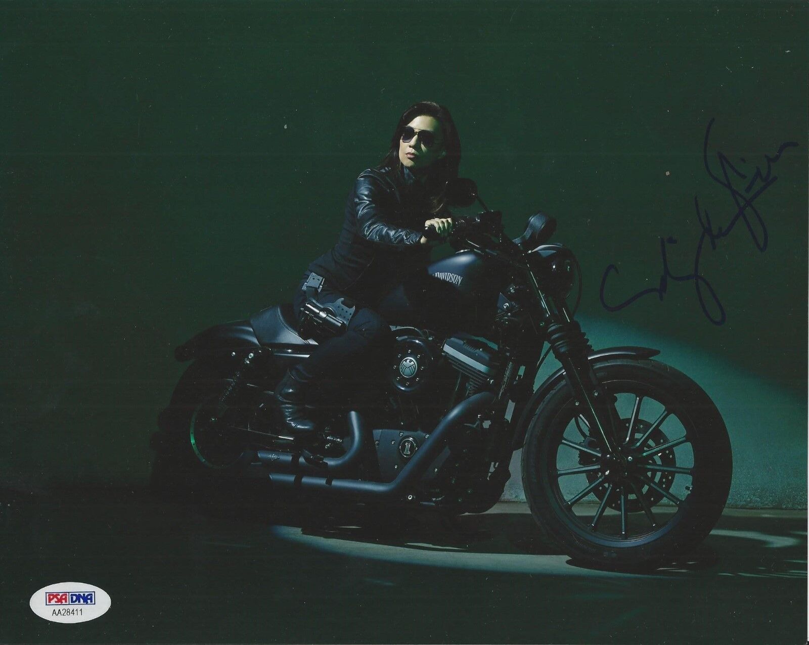 Ming- Na Wen Signed 8x10 Photo Poster painting PSA AA28411